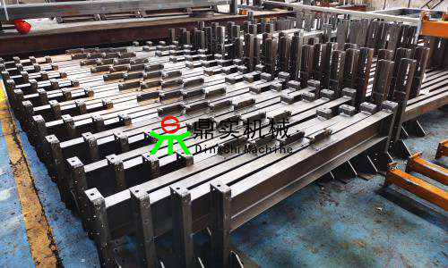 大型結(jié)構(gòu)件噴漆